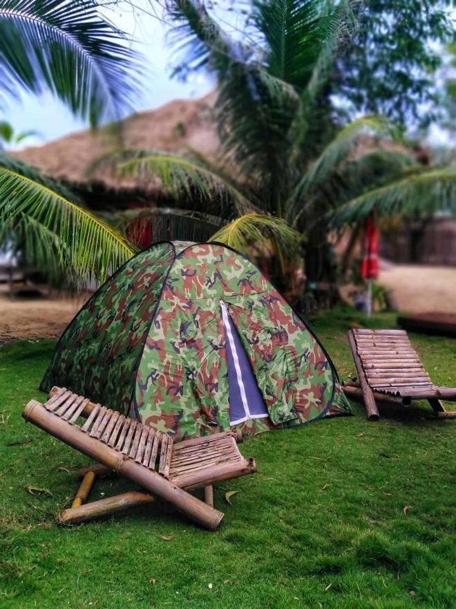 Young Wild And Free Koh Kong Exterior photo