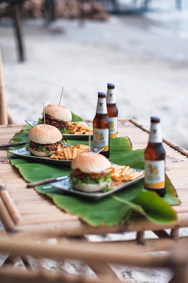 Young Wild And Free Koh Kong Exterior photo