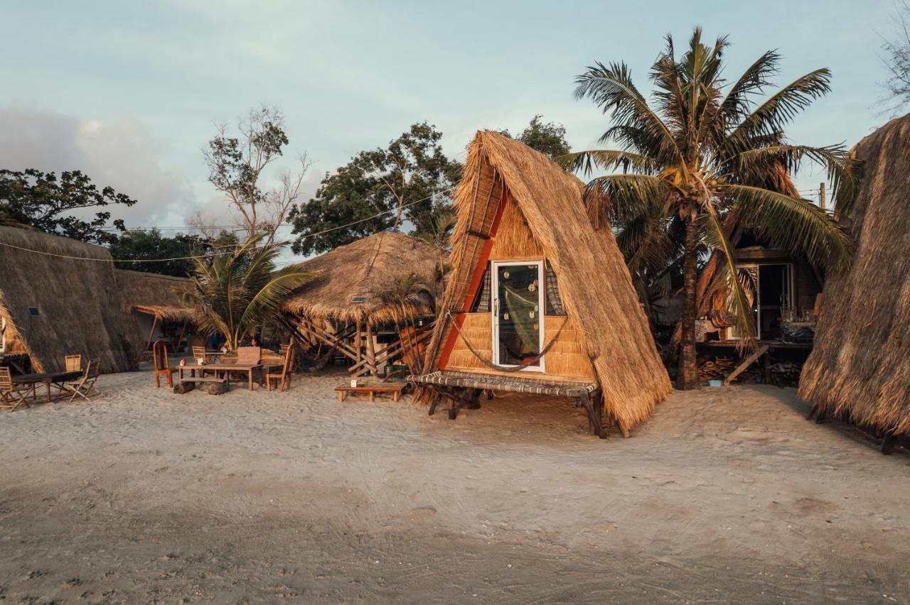 Young Wild And Free Koh Kong Exterior photo