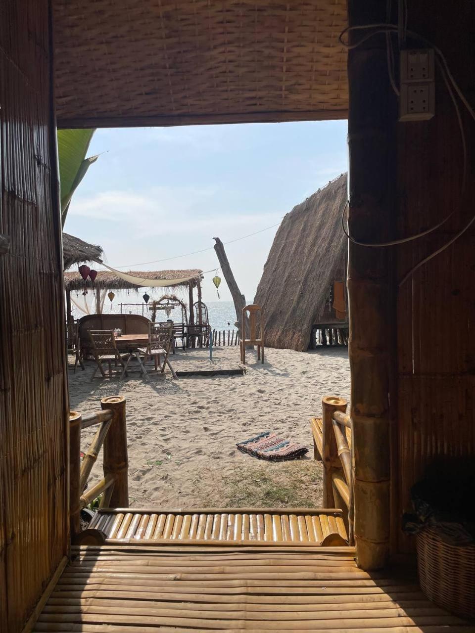 Young Wild And Free Koh Kong Exterior photo